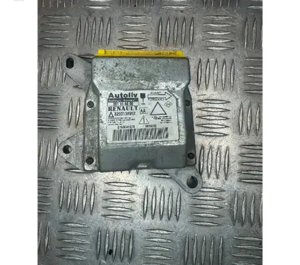 Renault Laguna II Airbag control unit/module 8200138952 601958800 D153C141273