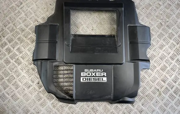 Subaru Forester SJ Engine cover (trim)
