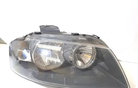 Audi A3 S3 8P Headlight/headlamp