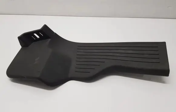 Ford Turneo Courier Rear sill trim cover ET76A13245ADW ET76A13245A