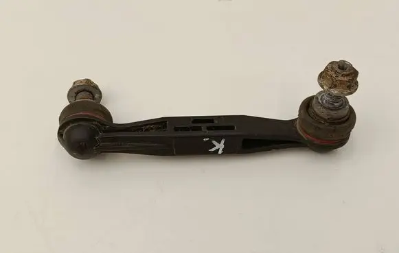 BMW 4 G22 G23 G24 G26 Rear anti-roll bar/stabilizer link 6785607 2022001