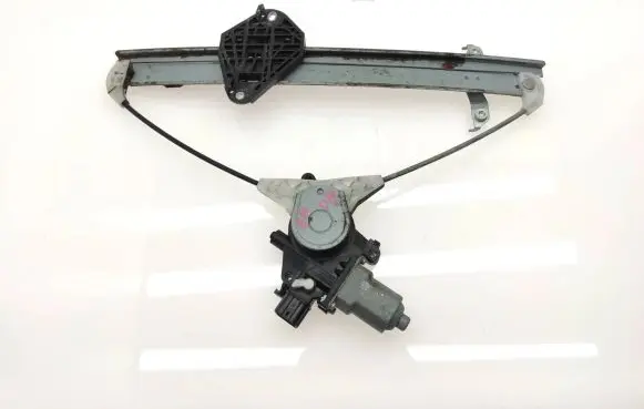Subaru Forester SH Rear door window regulator motor 810210