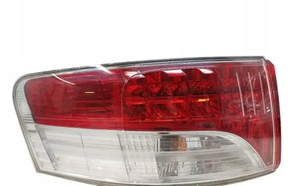 Rear/tail lights