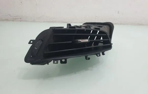 Opel Zafira C Dash center air vent grill 13427382