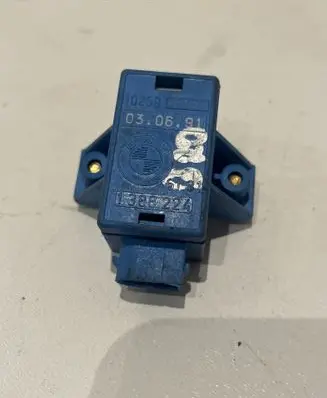 BMW 3 E36 Airbag deployment crash/impact sensor 1388224 61311388224