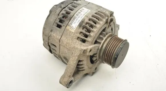 KIA Sportage Generator/alternator 373002A700