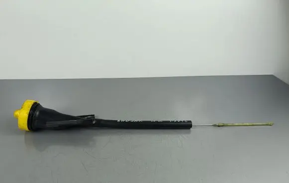 Renault Kadjar Oil level dip stick 