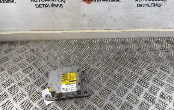 Toyota Avensis T250 Airbag control unit/module 8917005190