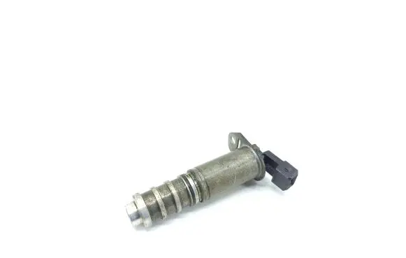 BMW 6 F06 Gran coupe Camshaft vanos timing valve 8605123 13151880