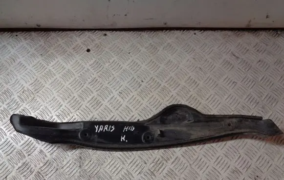Toyota Yaris Fender foam support/seal 538280D100