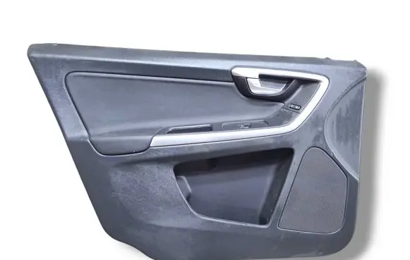 Volvo XC60 Front door card panel trim 30766373