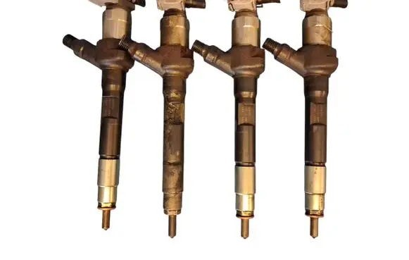 Mazda 6 Fuel injectors set R2AA13H50 001012L04967