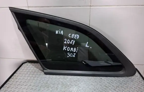 KIA Ceed Rear side window
