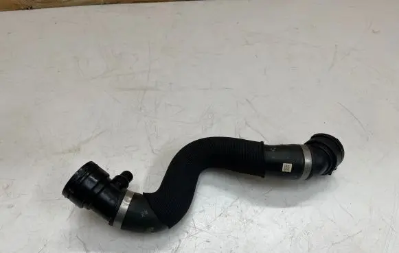 BMW M5 F90 Coolant pipe/hose 7362351