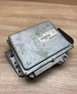 Peugeot 406 Engine control unit/module ECU 9625255780 0261203797