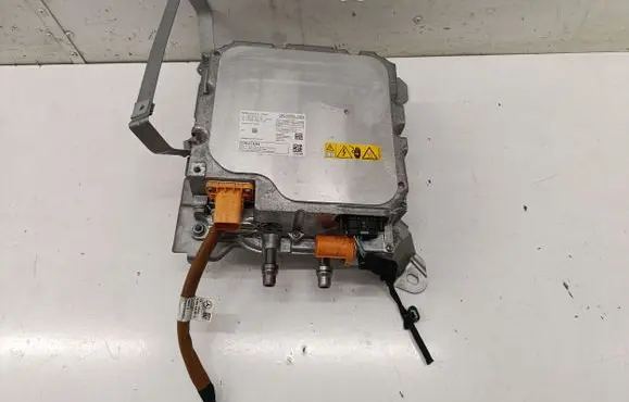 Mercedes-Benz EQE v295 Voltage converter inverter A0009006842 A0009011622 A0009021988