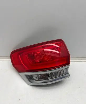 Jeep Grand Cherokee Rear/tail lights P68236133AC 022217B C404519