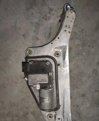 Renault Vel Satis Front wiper linkage and motor 8200006449 0390241805 1137328086