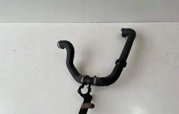 Land Rover Range Rover L405 Engine coolant pipe/hose 6671057