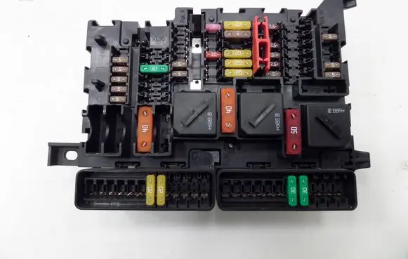 Mini One - Cooper F56 F55 Fuse module 9270354