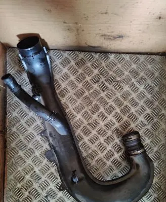 Ford Kuga II Intercooler hose/pipe F1F19C623B
