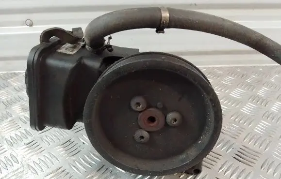 BMW 5 E60 E61 Power steering pump 32417787106