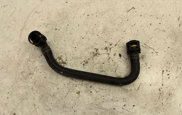 Ford Fusion II Intercooler hose/pipe DS7G6K817BA