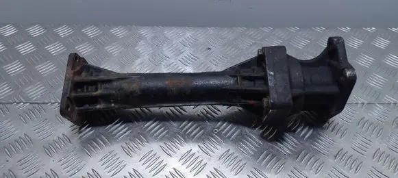 Hummer H3 Front differential bracket 40035554 210105
