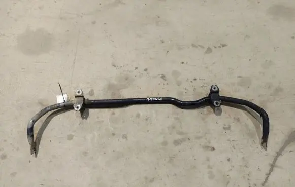 Volkswagen PASSAT B6 Front anti-roll bar/sway bar