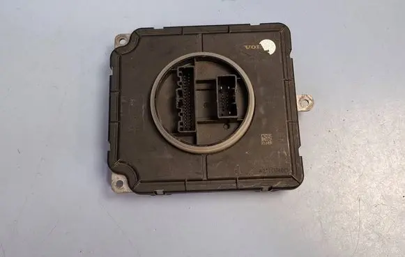 Volvo XC60 Headlight ballast module Xenon 31427776
