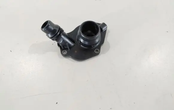 BMW 5 F10 F11 Thermostat/thermostat housing 11518516203 8516203 4107080