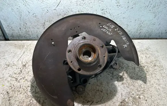 Peugeot 508 RXH Front wheel hub