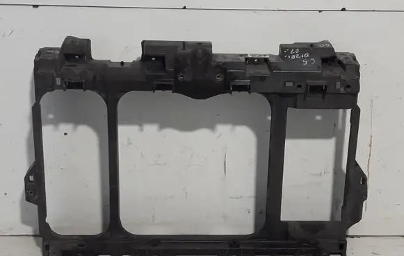 Citroen C5 Radiator support slam panel
