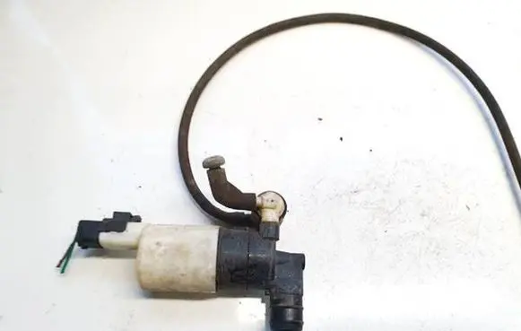 Renault Laguna II Windscreen/windshield washer pump 8200067015 8200295685