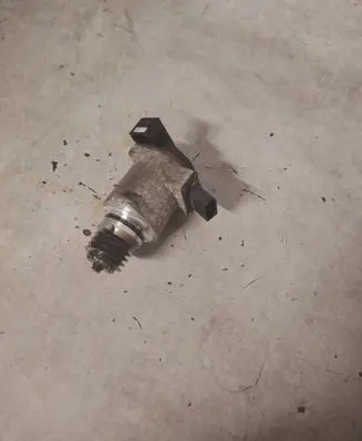 BMW 6 F12 F13 Hydraulic servotronic pressure valve PP1B631037 62490093 9326040301
