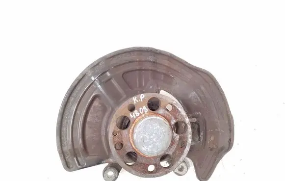 Mercedes-Benz A W176 Front wheel hub A2463320100