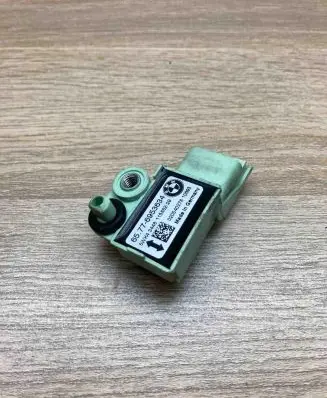 BMW 5 E60 E61 Airbag deployment crash/impact sensor 6953634 11585229