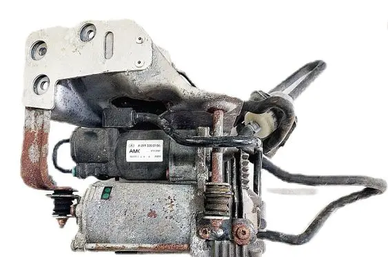 Mercedes-Benz S X222 Maybach Air suspension compressor/pump A0993200104 A2223200604