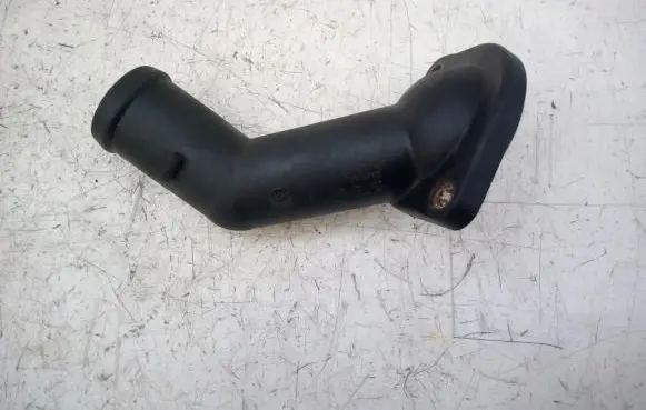 Audi A3 S3 8L Engine coolant pipe/hose 06A121121C