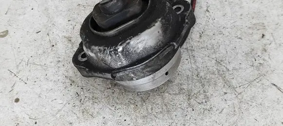 BMW X5 E53 Engine mount bracket 6758444 675844401