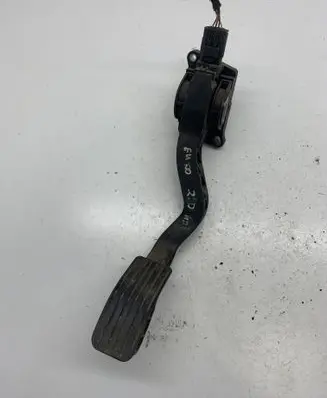Peugeot 307 Accelerator throttle pedal 9646702180 0280752251