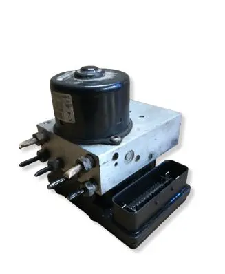 Volvo V70 ABS Pump 30714956 P30714952 5BR5F21G26