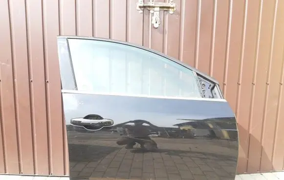 Renault Megane IV Front door