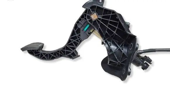 Peugeot Expert Clutch pedal S26301639 9833563780