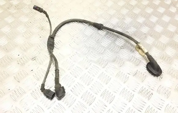 Porsche Macan (95B) Rear ABS sensor wiring 95B372254