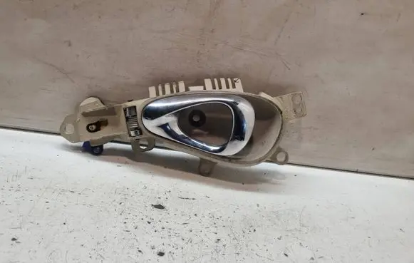 Chrysler PT Cruiser Rear door interior handle 0RH35TRMAD 32743HA002 PH61GFMD40