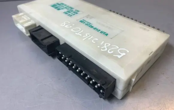 BMW 5 E39 Comfort/convenience module 8378634 61358378634 60837710