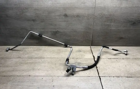 BMW 1 F20 F21 Air conditioning (A/C) pipe/hose 19032410 EEB261