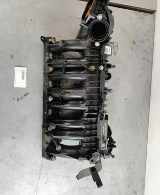 Jaguar XE Intake manifold AJ813414