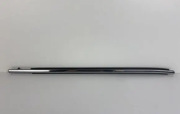 Toyota Camry VIII XV70 Rear door trim (molding) 7574033170